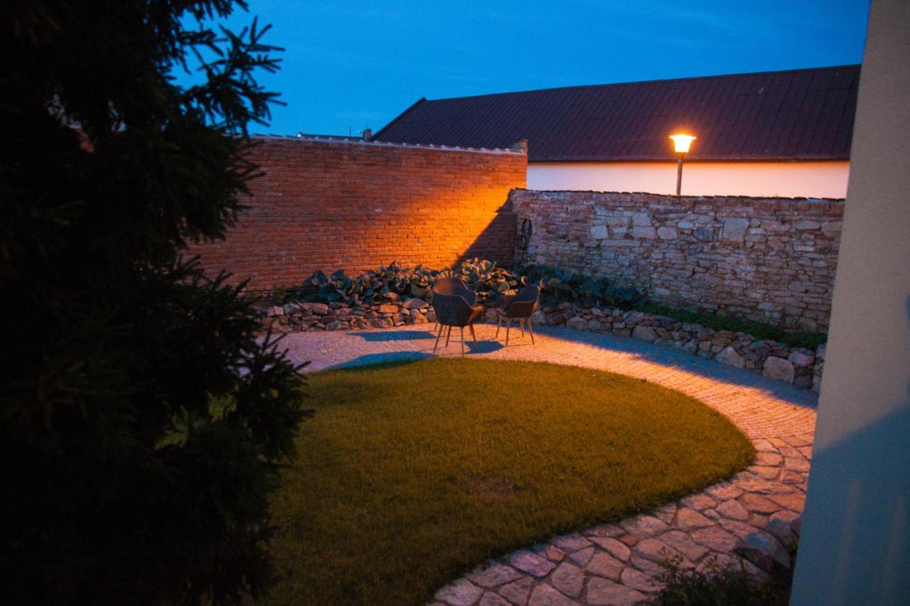 Villa Magdalena Кутна-Гора Экстерьер фото